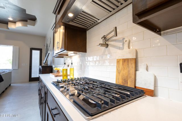 12405 ADDINGHAM Court, El Paso, TX 79928