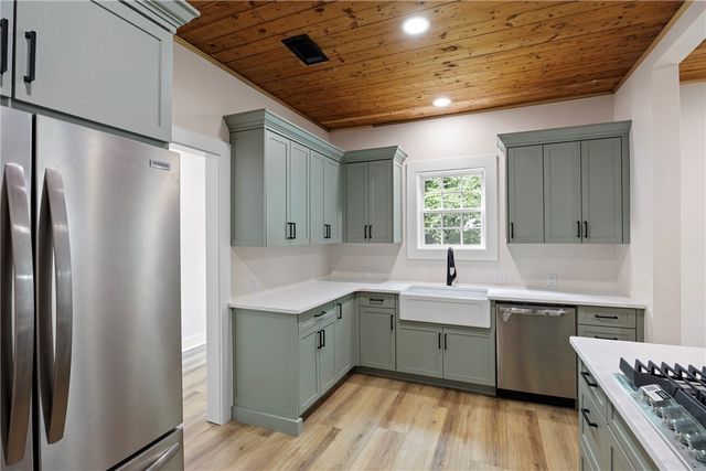 203 NW 1st Street, Atkins, AR 72823