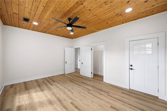 203 NW 1st Street, Atkins, AR 72823