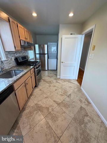 6825 WESTMORELAND RD, Falls Church, VA 22042