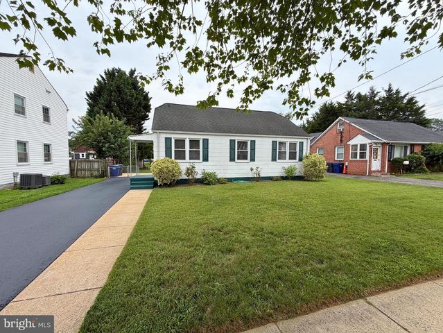 6825 WESTMORELAND RD, Falls Church, VA 22042