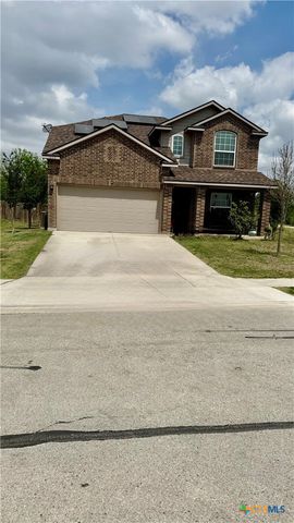 1660 W Nolte Farms Road, Seguin, TX 78155