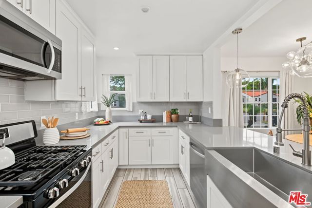1418 N Maple Street, Burbank, CA 91505