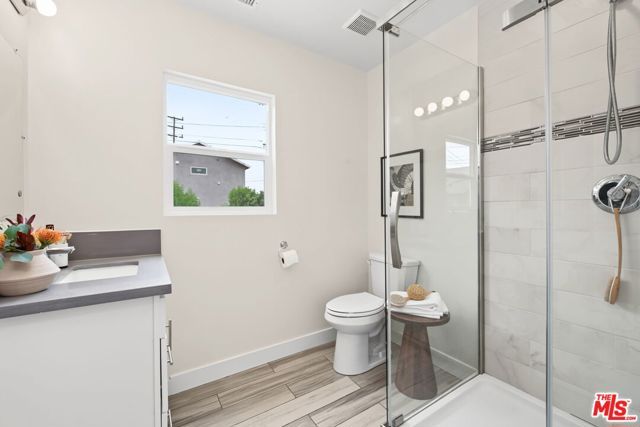 1418 N Maple Street, Burbank, CA 91505
