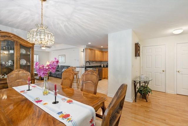 249 Salem Street 4, Reading, MA 01867
