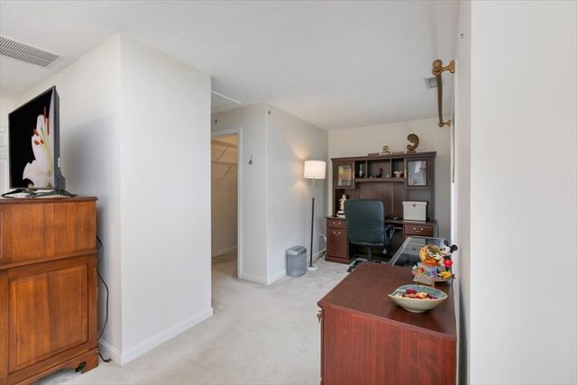 249 Salem Street 4, Reading, MA 01867