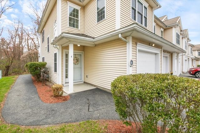 249 Salem Street 4, Reading, MA 01867