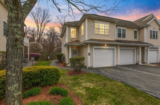 249 Salem Street 4, Reading, MA 01867