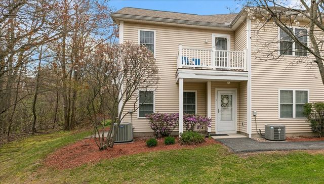 249 Salem Street 4, Reading, MA 01867