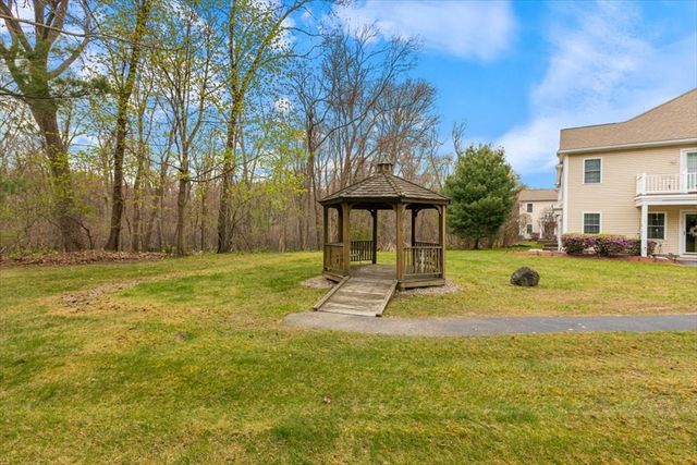 249 Salem Street 4, Reading, MA 01867