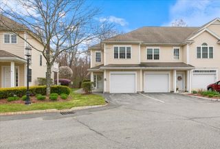 249 Salem Street 4, Reading, MA 01867