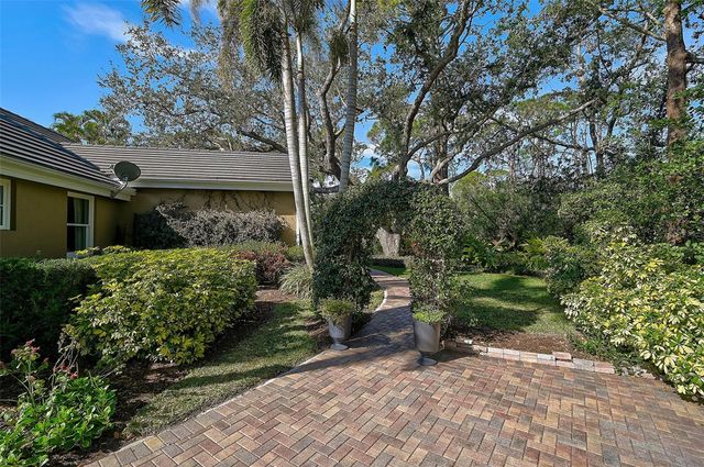 662 FERNWALK LANE, Osprey, FL 34229
