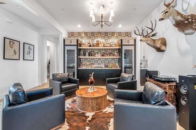 713 Harvest Drive, Madera, CA 93636