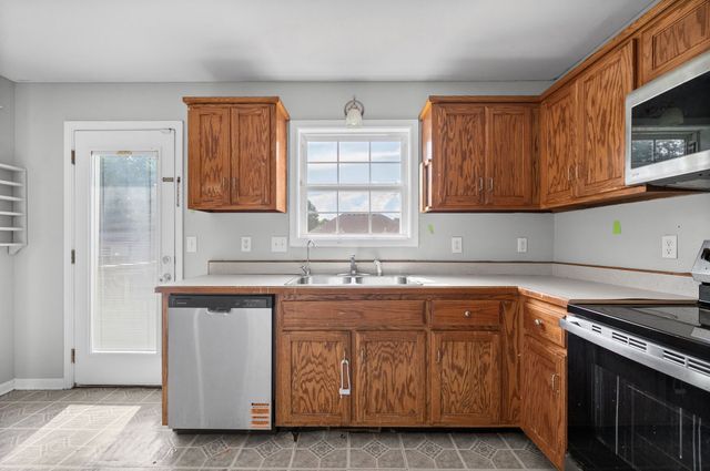 3736 N Jot Drive, Clarksville, TN 37040
