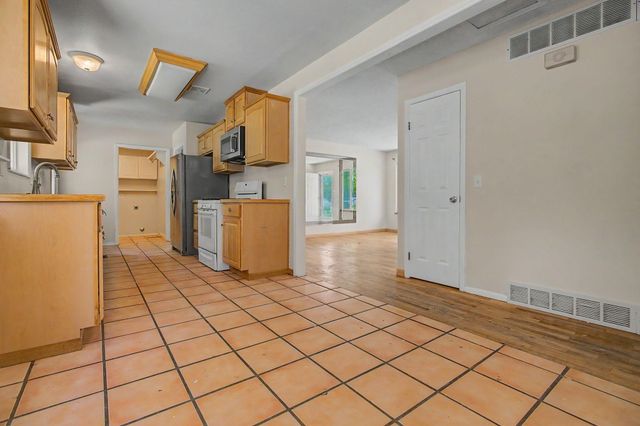 557 Grand Valley Drive, Grand Junction, CO 81504