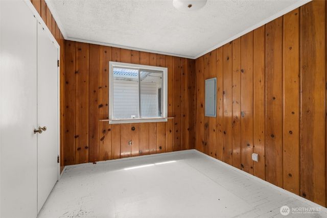 905 Peters Street, Raymond, WA 98577