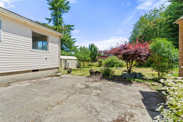 905 Peters Street, Raymond, WA 98577