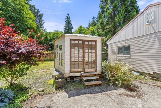 905 Peters Street, Raymond, WA 98577