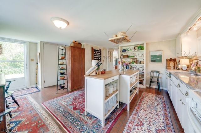 108 Bartley Rd, Washington Twp., NJ 07853