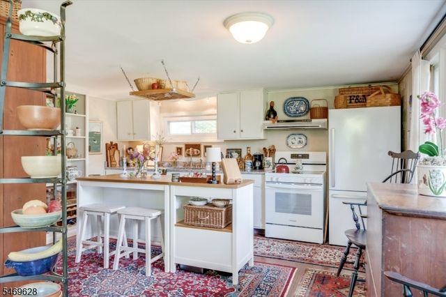 108 Bartley Rd, Washington Twp., NJ 07853