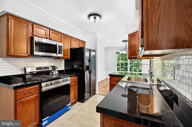 34 B CHICOPEE DR, Princeton, NJ 08540