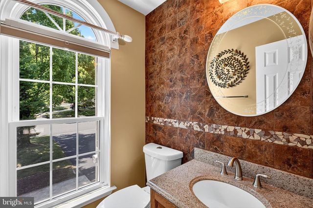 34 B CHICOPEE DR, Princeton, NJ 08540