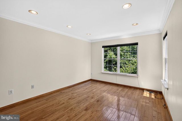 34 B CHICOPEE DR, Princeton, NJ 08540