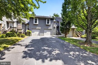 34 B CHICOPEE DR, Princeton, NJ 08540