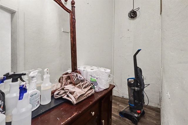 1054 STATE ROAD 60 E, Lake Wales, FL 33853