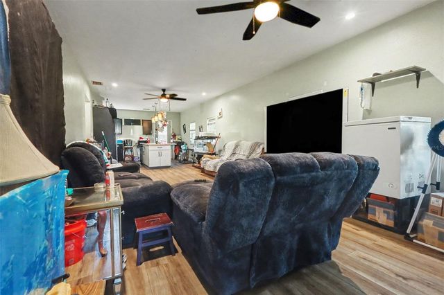 1054 STATE ROAD 60 E, Lake Wales, FL 33853