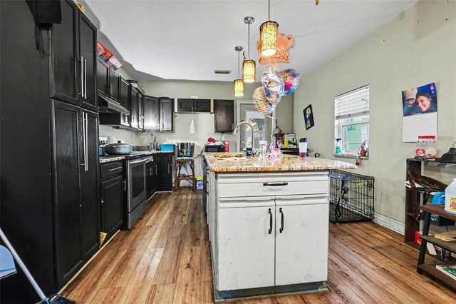 1054 STATE ROAD 60 E, Lake Wales, FL 33853