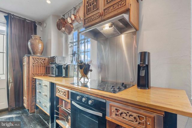 3426 PROSPECT ST NW, Washington, DC 20007