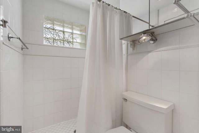 3426 PROSPECT ST NW, Washington, DC 20007