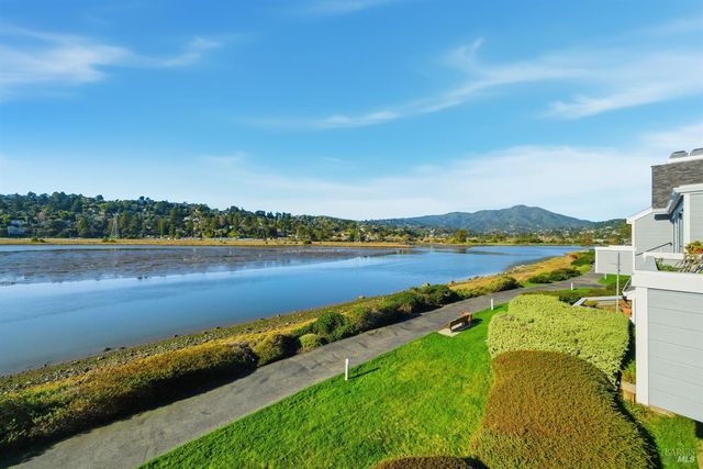 6041 Shelter Bay Ave, Mill Valley, CA 94941