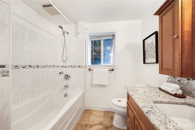 5235 Highland Drive, Bellevue, WA 98006
