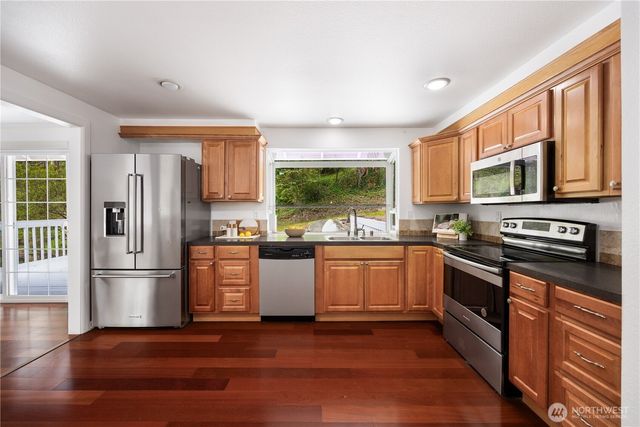 5235 Highland Drive, Bellevue, WA 98006