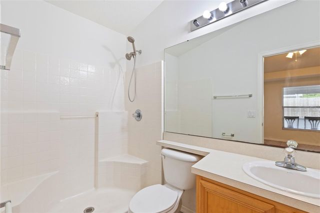 10462 BLACKMORE DRIVE, Tampa, FL 33647