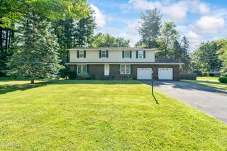 7 Linden Court, Clifton Park, NY 12065