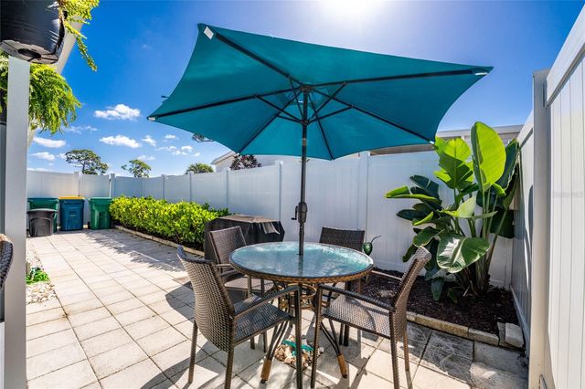 9123 KESTRAL CIRCLE, Englewood, FL 34224
