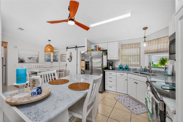 9123 KESTRAL CIRCLE, Englewood, FL 34224