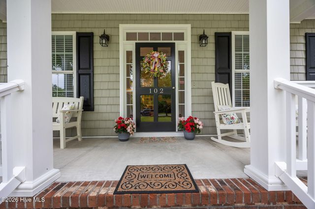 102 Travis Drive, Beaufort, NC 28516