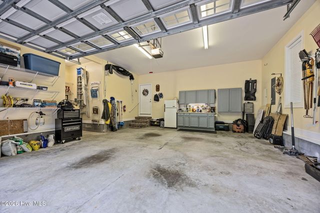 102 Travis Drive, Beaufort, NC 28516