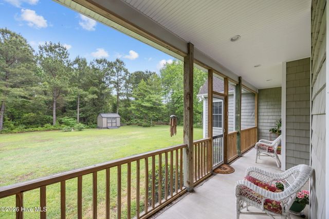 102 Travis Drive, Beaufort, NC 28516