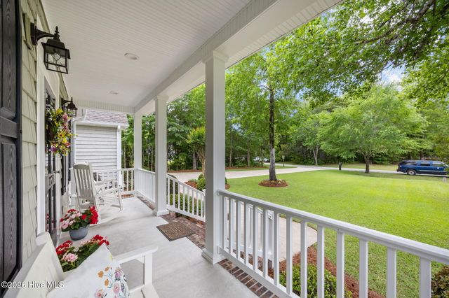 102 Travis Drive, Beaufort, NC 28516