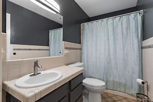 921 W Ellis Dr., Tyler, TX 75701