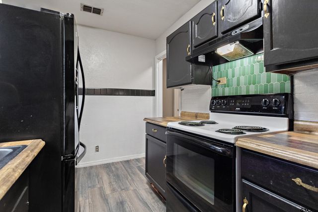 921 W Ellis Dr., Tyler, TX 75701