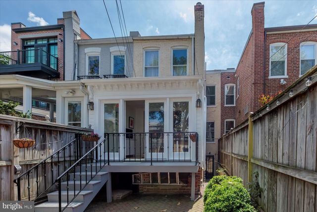 152 NORTH CAROLINA AVENUE, Washington, DC 20003