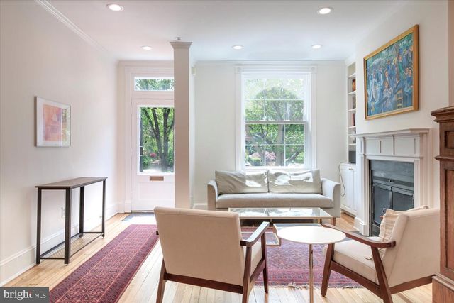 152 NORTH CAROLINA AVENUE, Washington, DC 20003