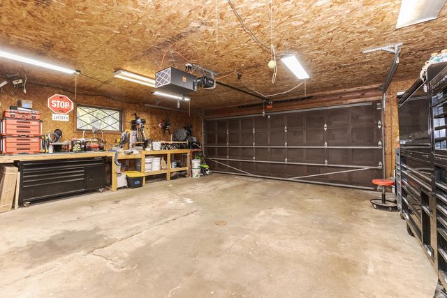 3312 N 1475 East Road, Heyworth, IL 61745