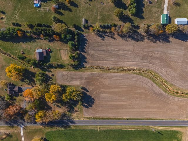 3312 N 1475 East Road, Heyworth, IL 61745